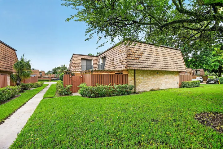 3-web-or-mls-Apartment (2)