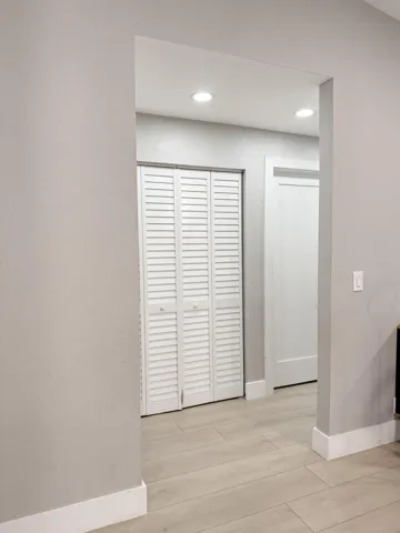 Hallway Entry