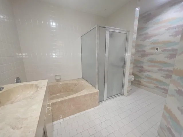 Large Master bath