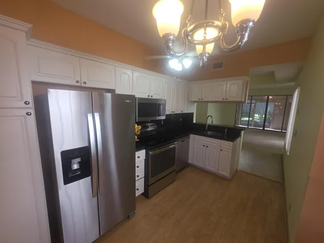 Eat in Kitchen