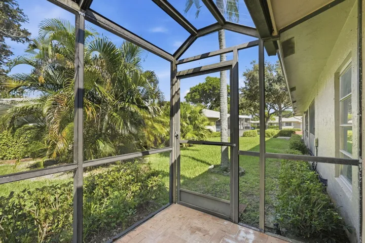 27-web-or-mls-8861_Echo_Lane_06840