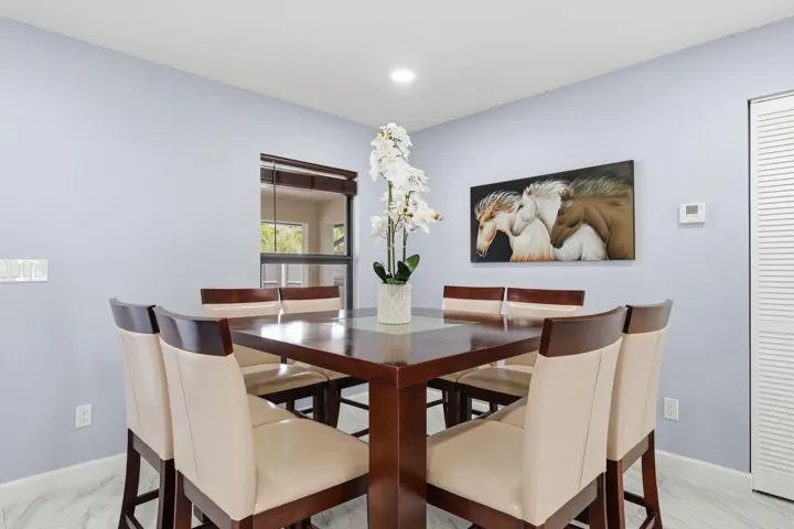 54-web-or-mls-18477_W_Sycamore_Dr_06494