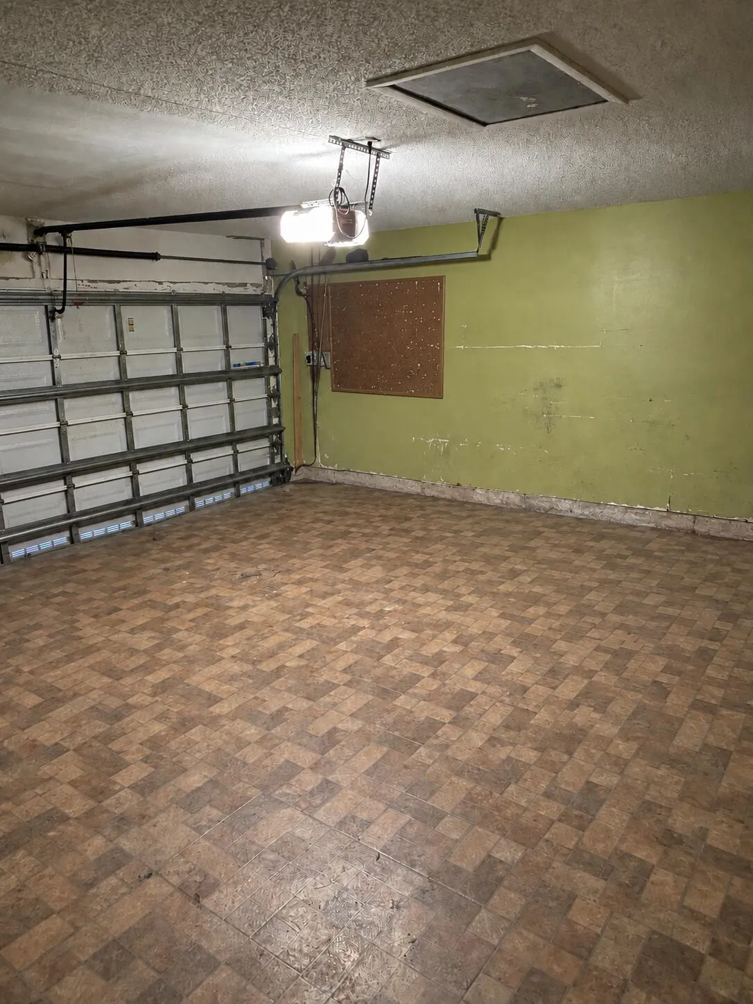 Garage1