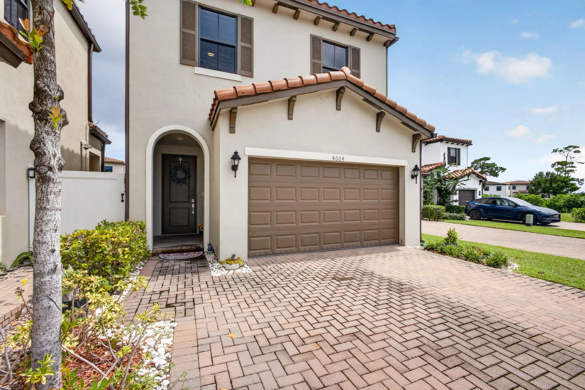 Covered entry welcomes you home.