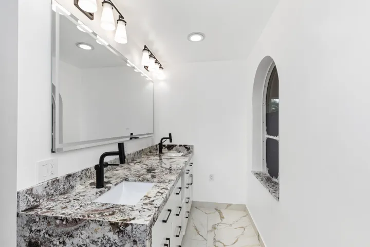 Primary Bath Dual Sinks