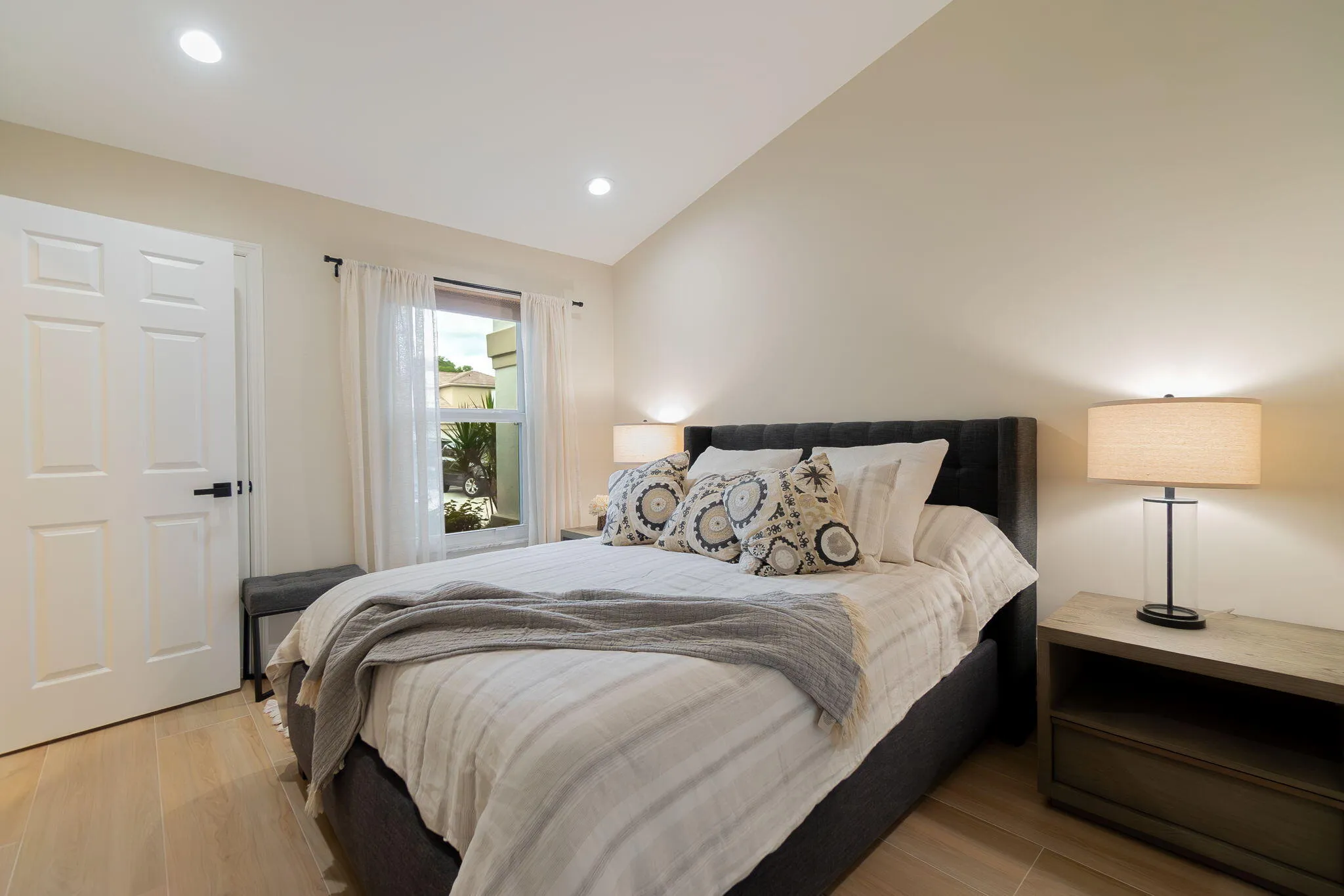22_Bedroom 2 (2)