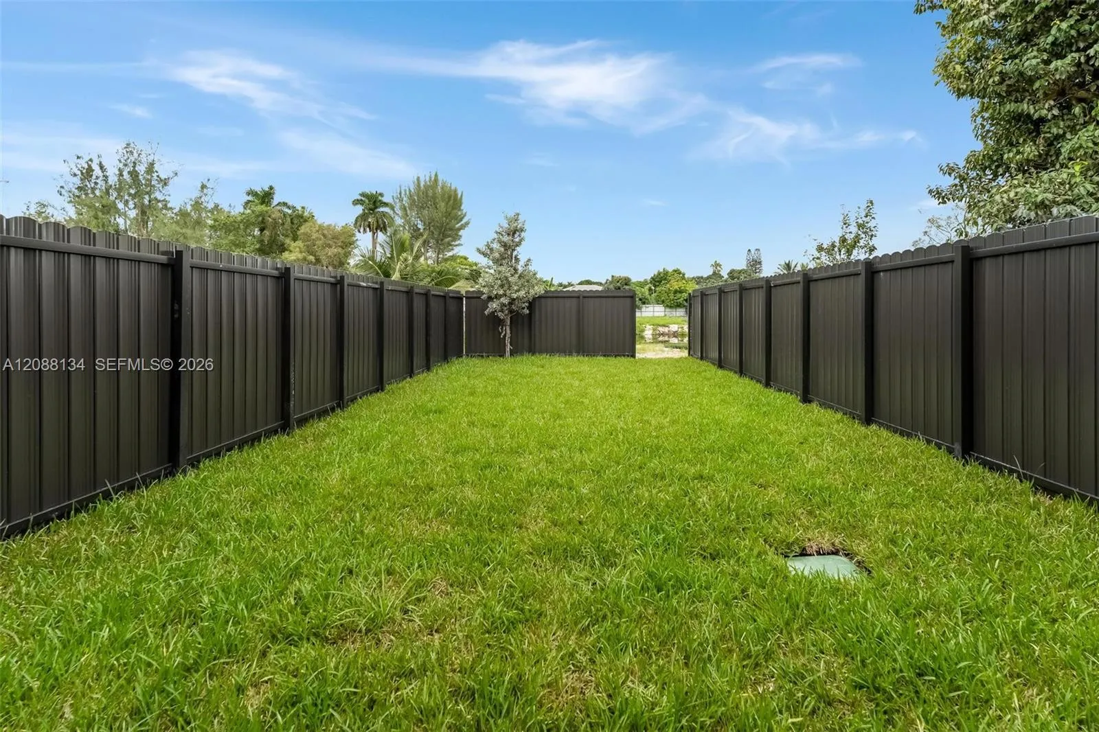 Property photo 44