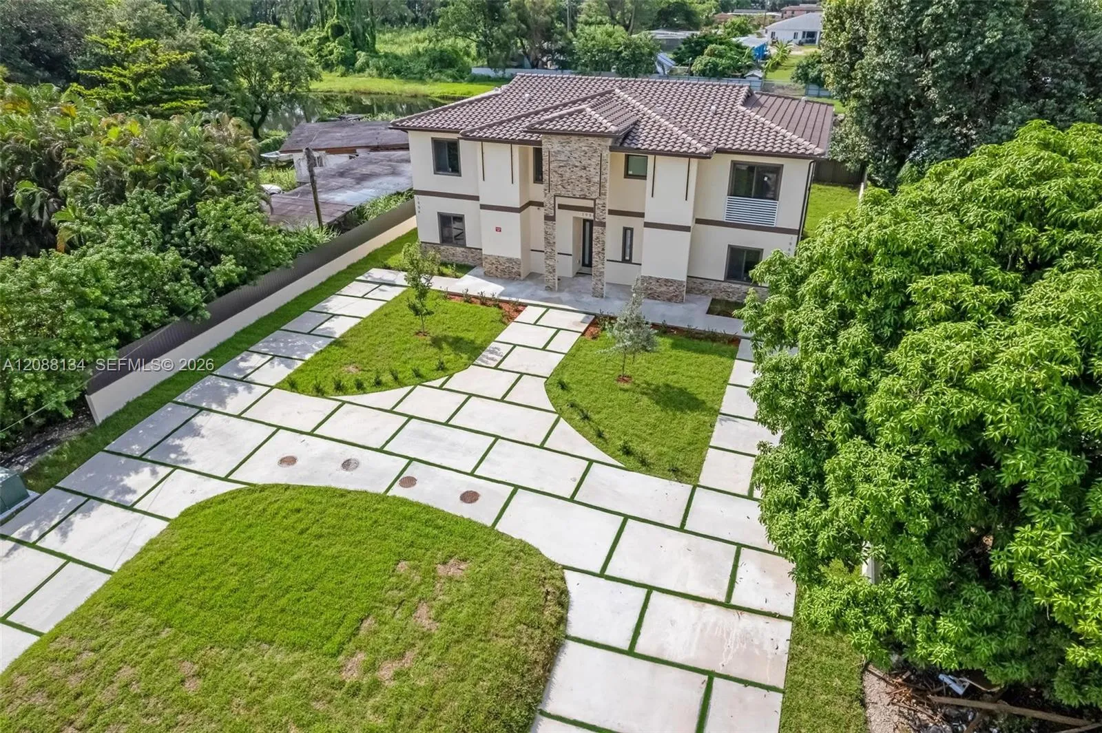 Property photo 51