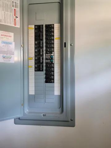 Note all the extra blank breakers, need more electric, not an issue here.