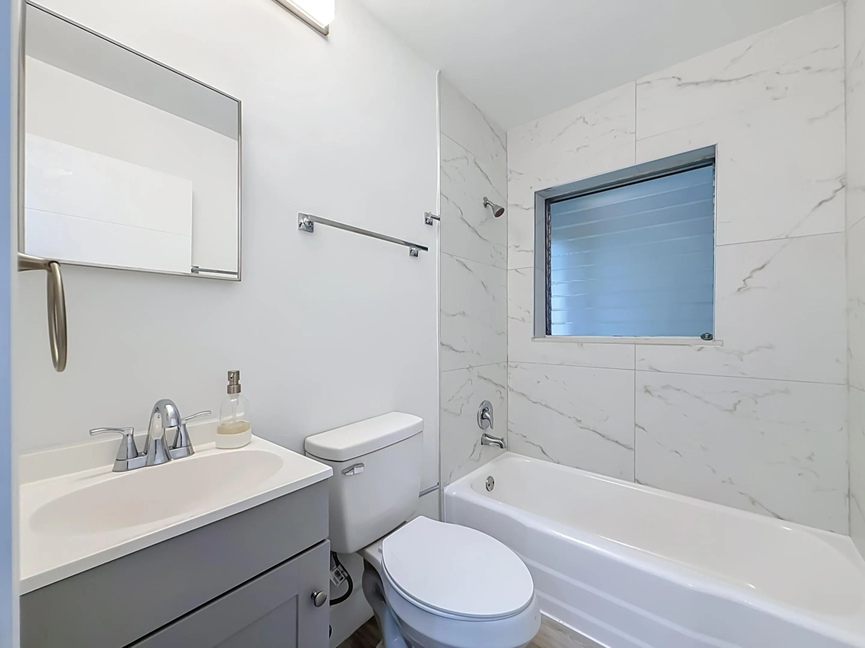 1110 SW 31st Street-28