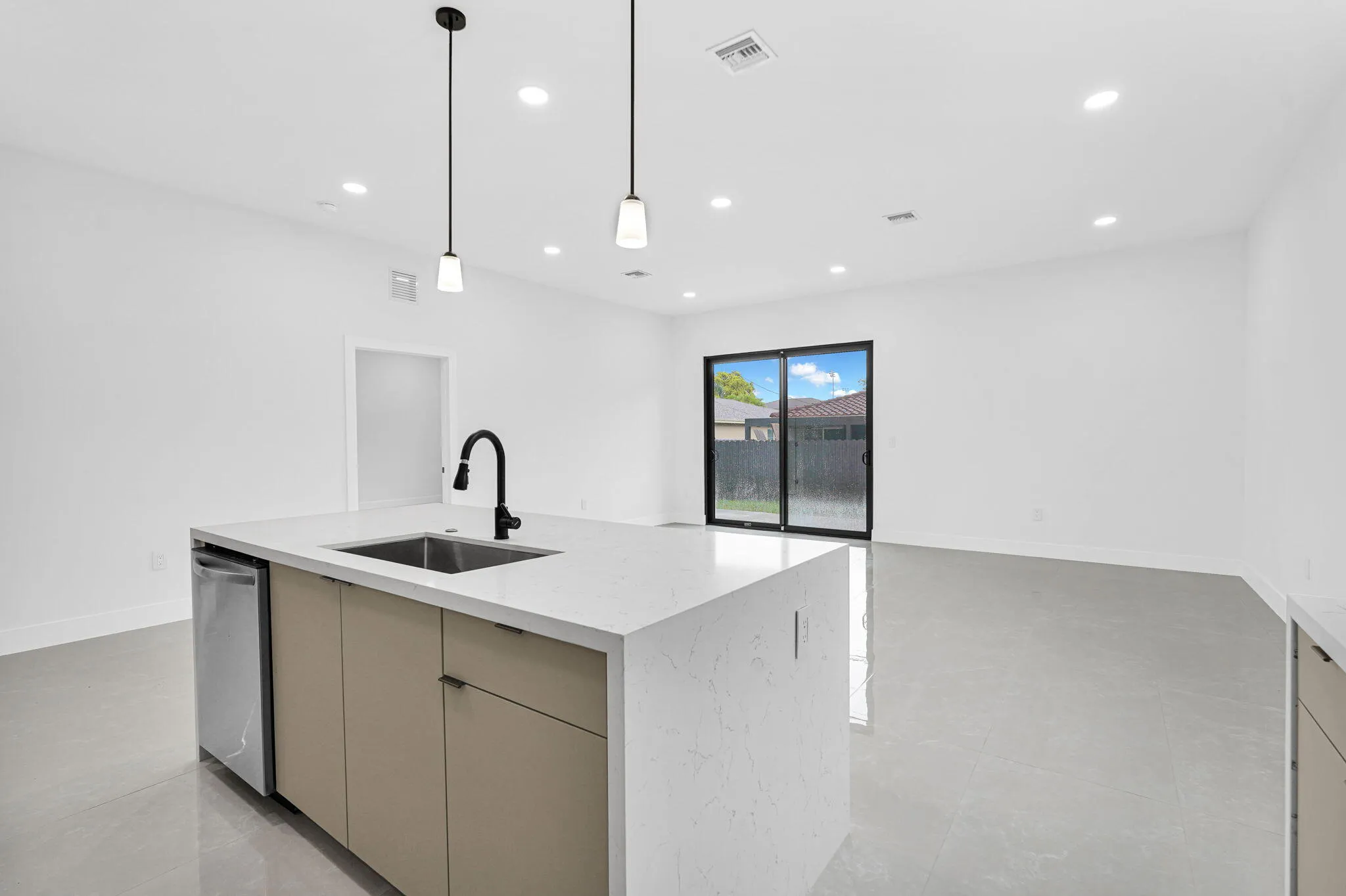 8-web-or-mls-DSC00064