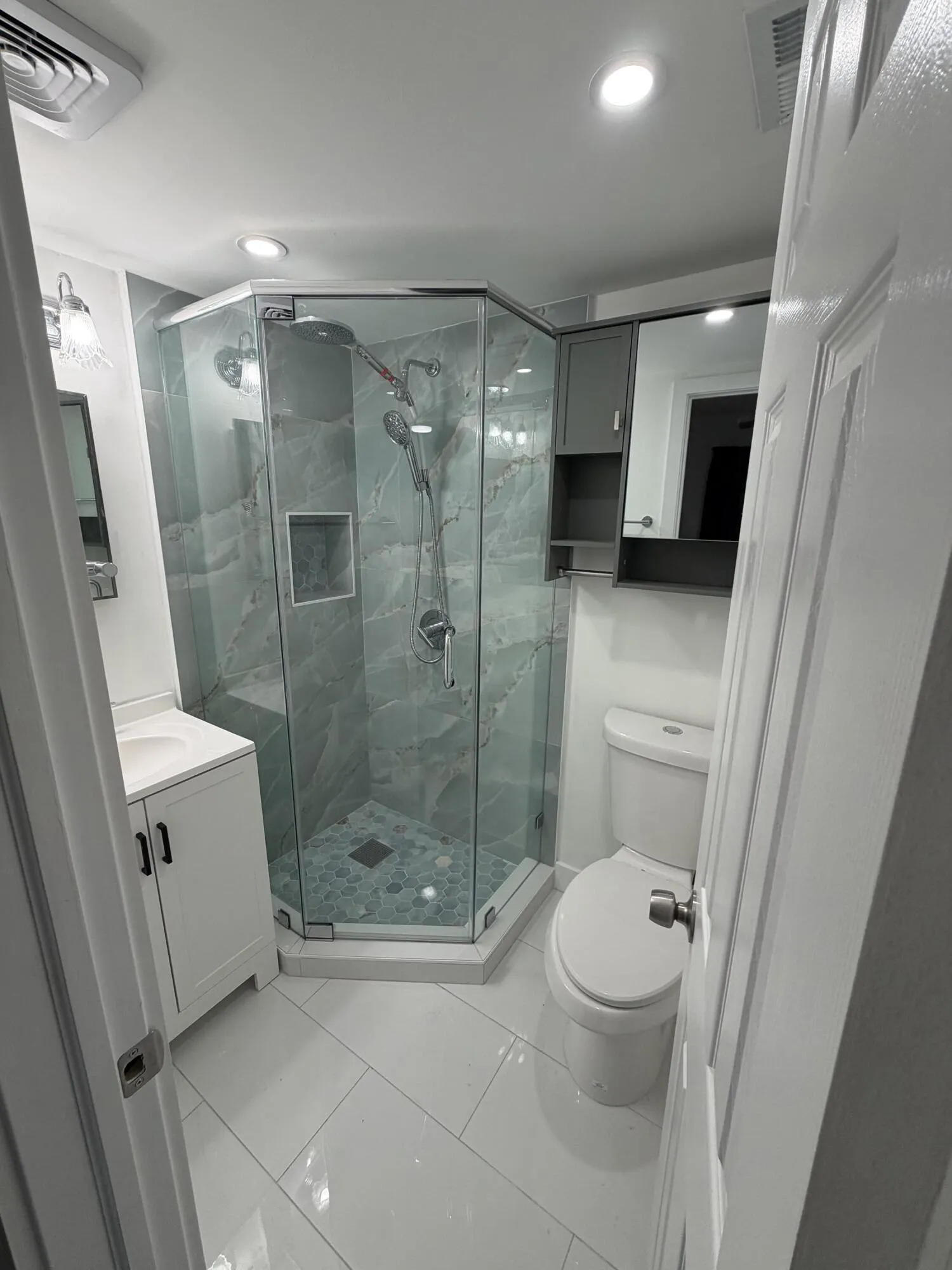 Guest bathroom