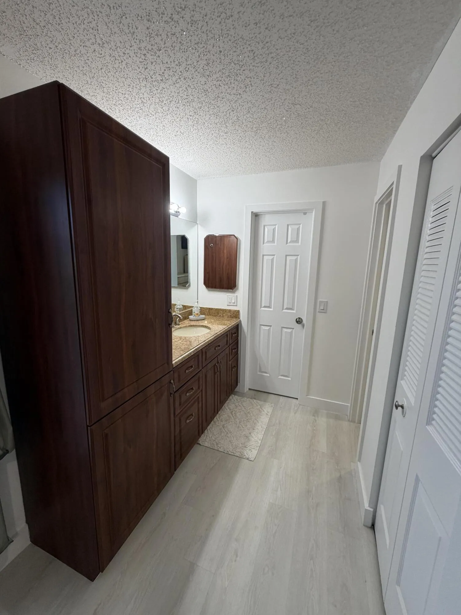 Master dressing area