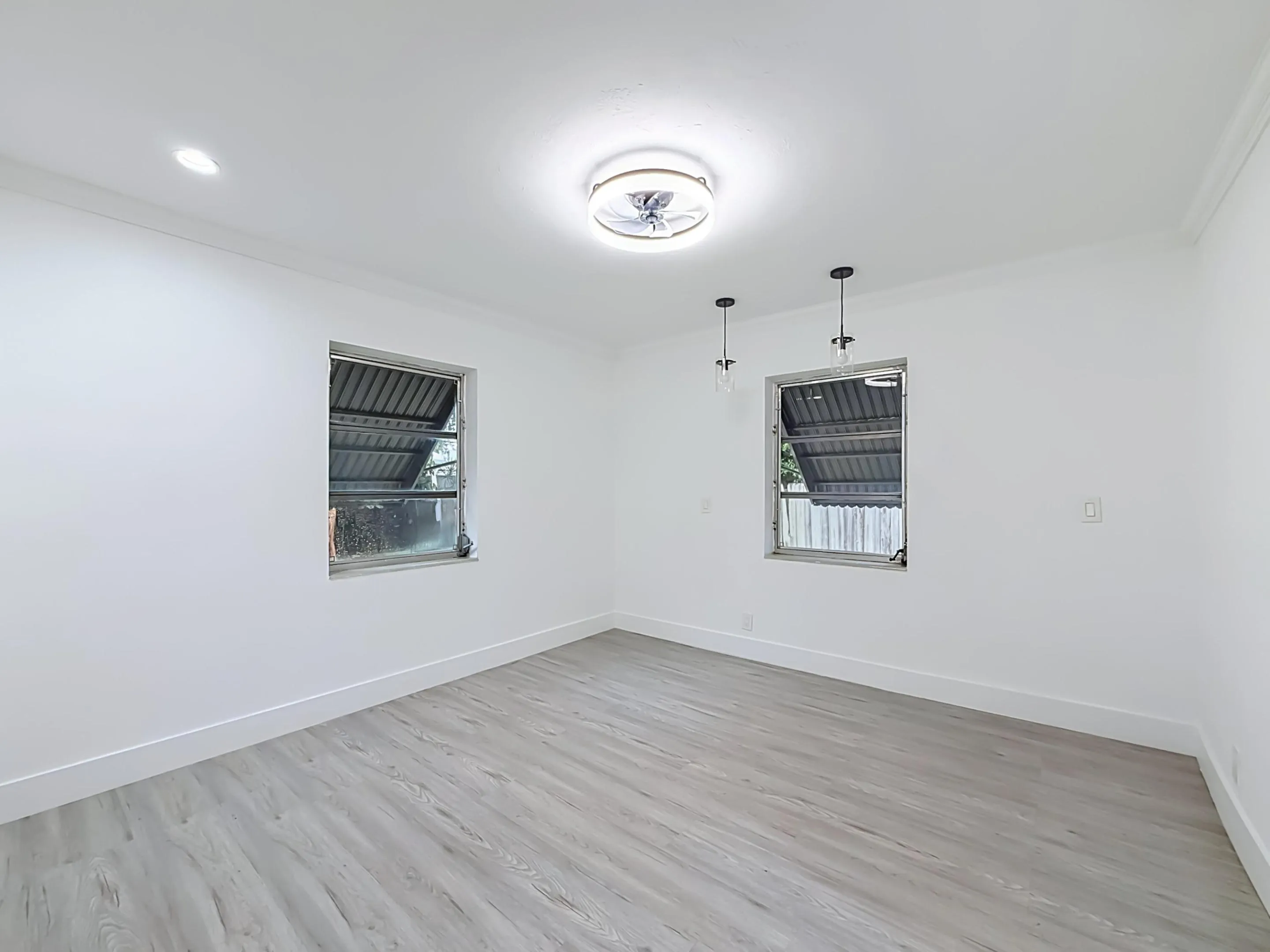 1110 SW 31st Street-30
