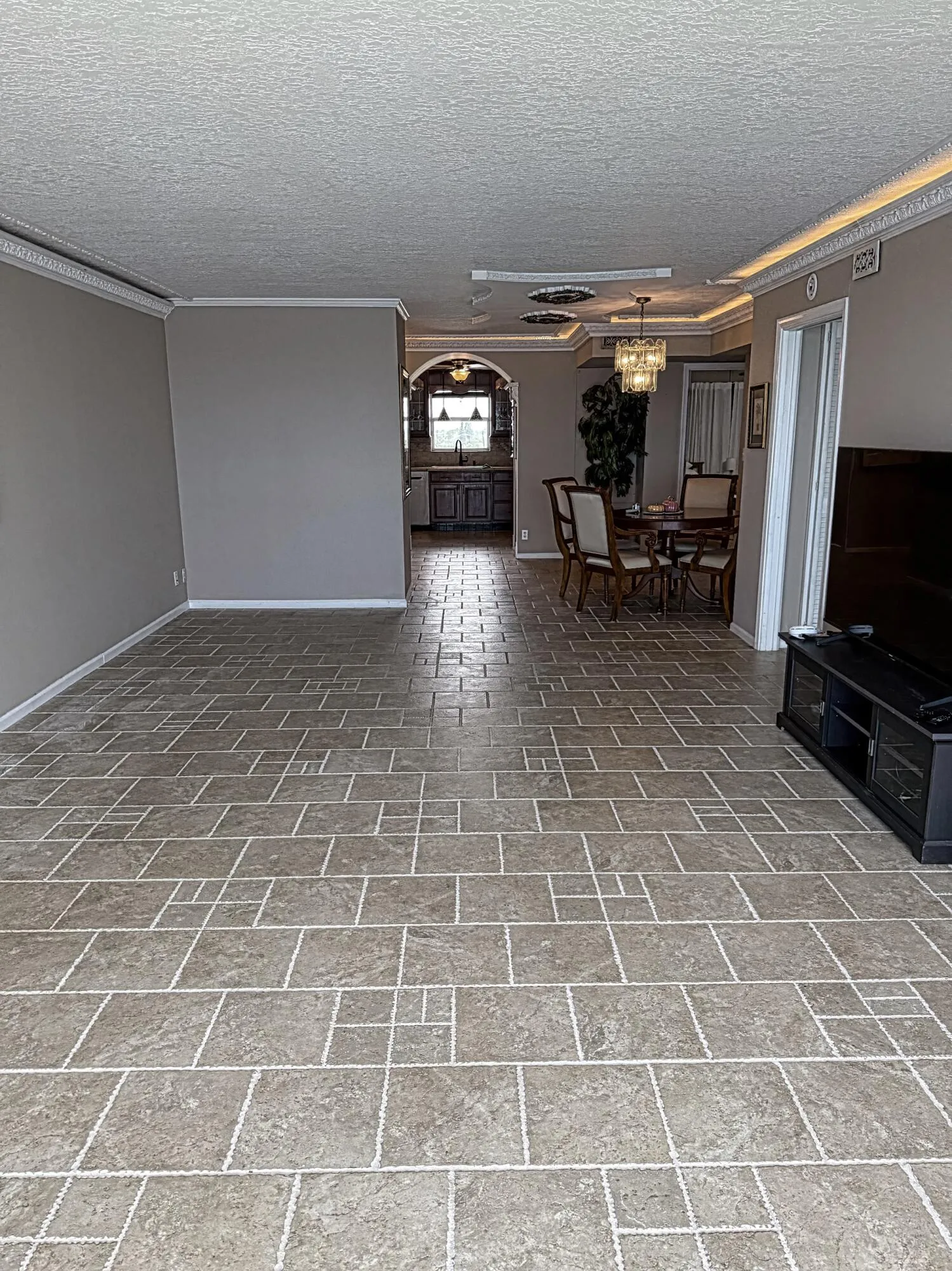 Living / Dining Room