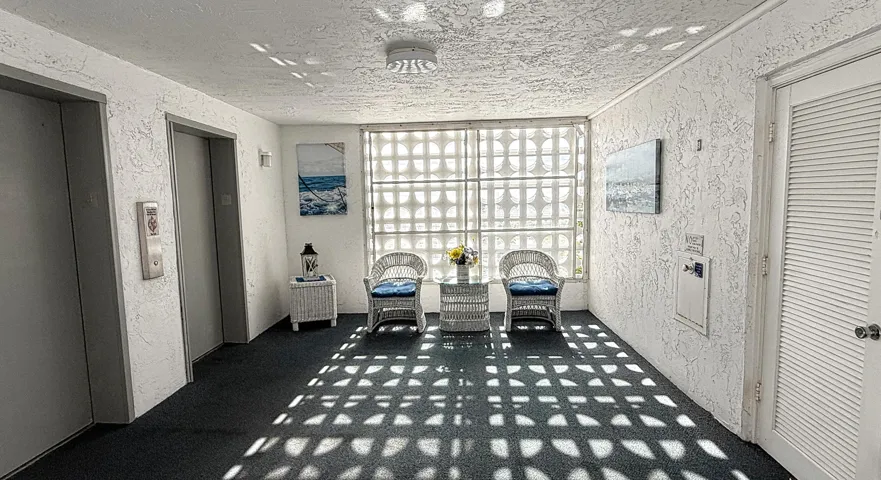 Lobby on 8th/Penthouse Floor