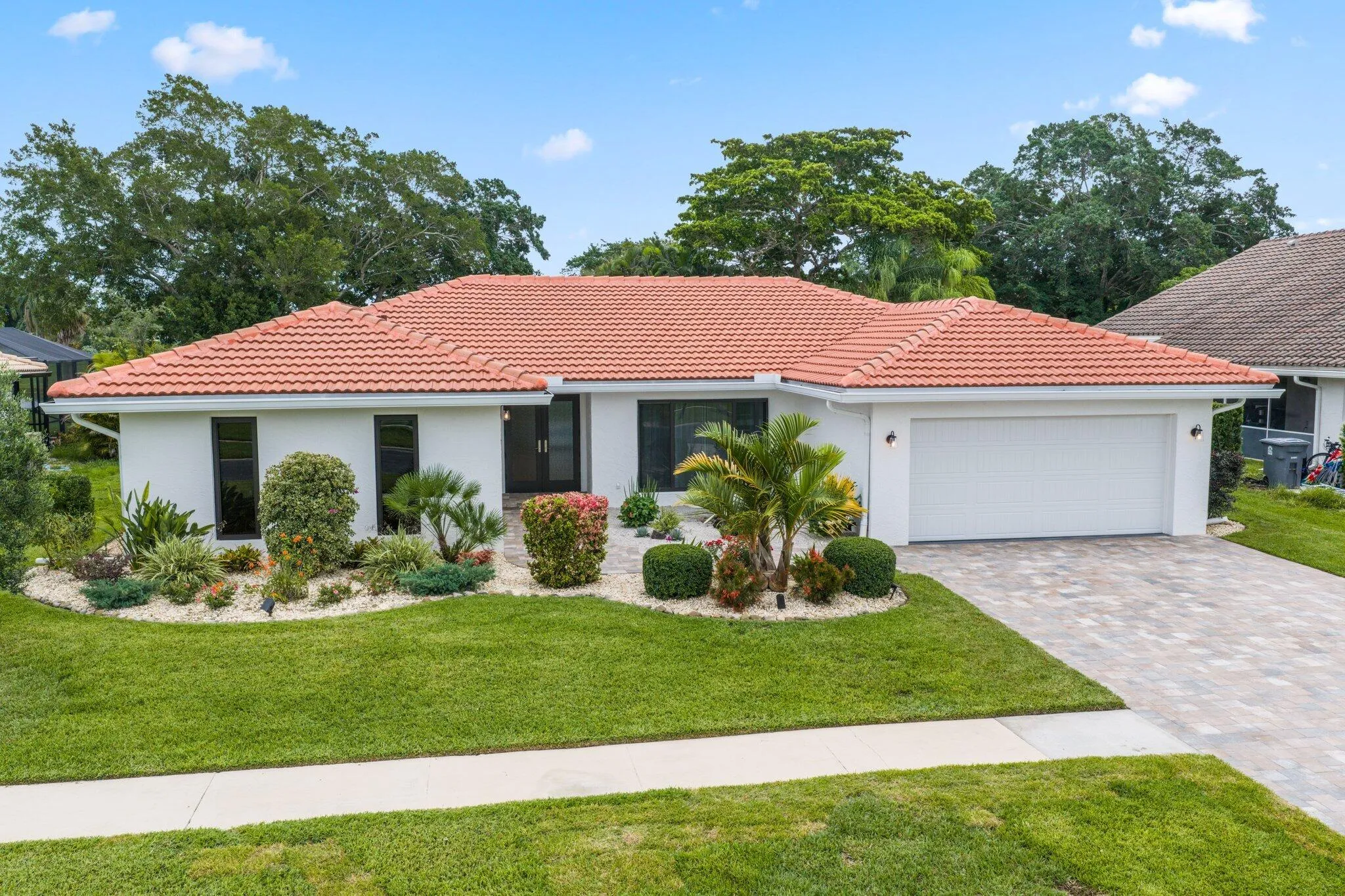 20195 Back 9 Drive - 3.jpg-SMALL