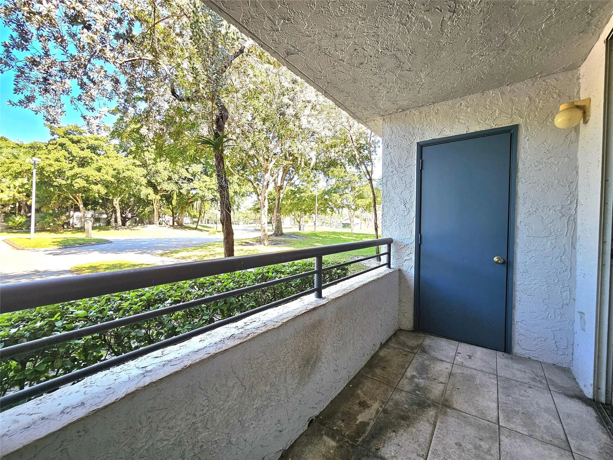 PRIVATE BALCONY WITH STORAGE CLOSET