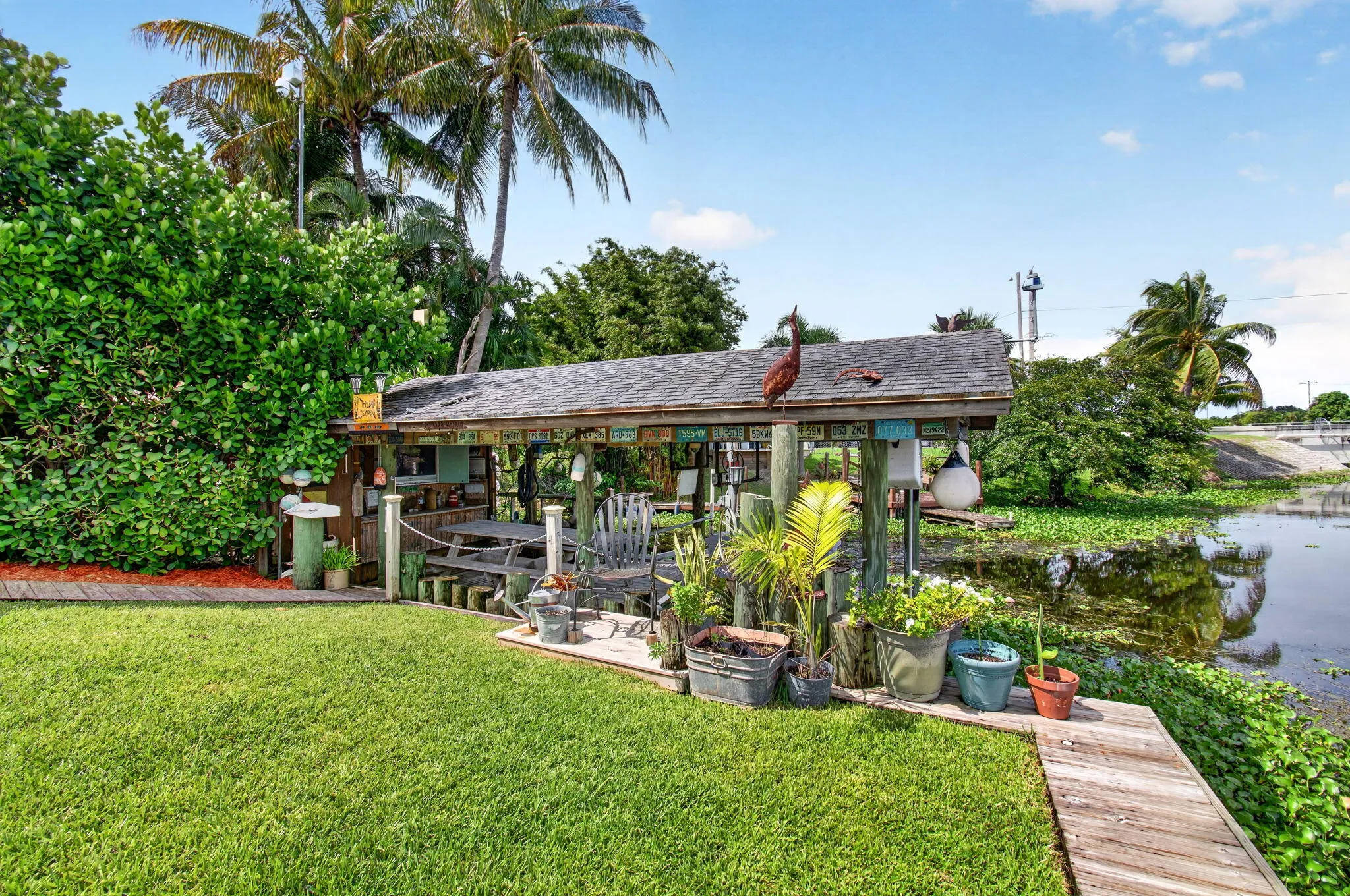 boat house/ dock