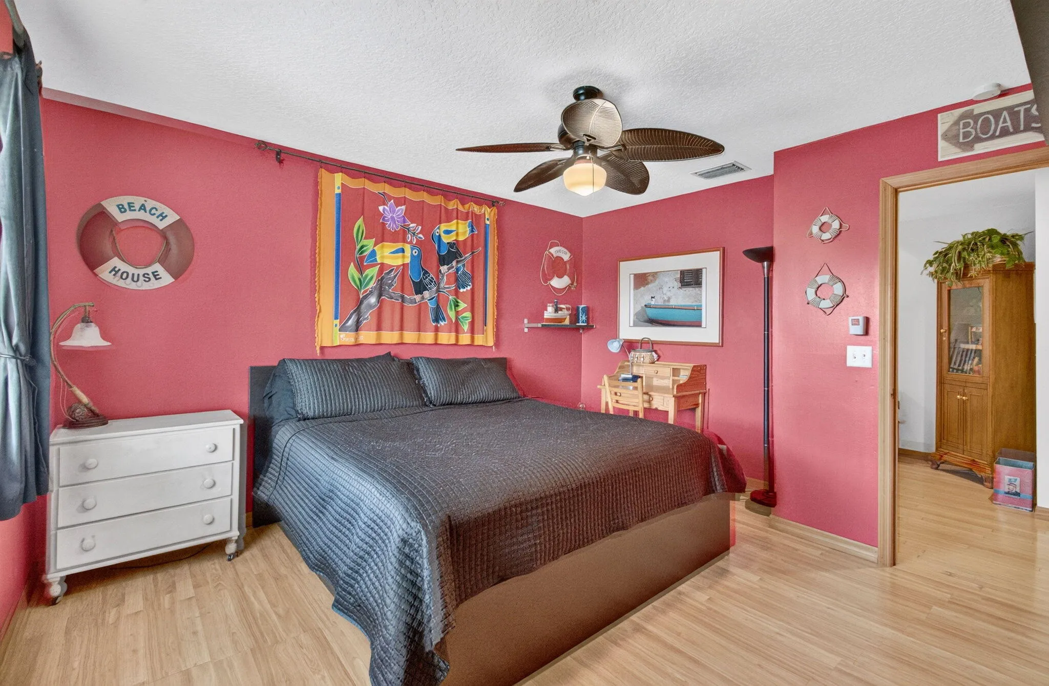 upstairs bedroom 3