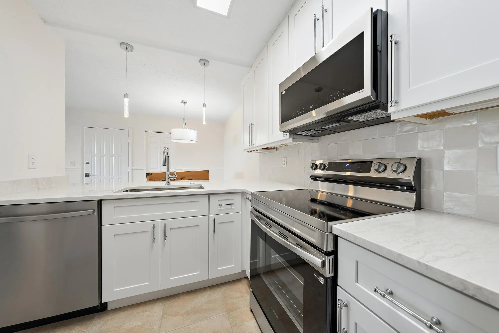 21A KITCHEN 3