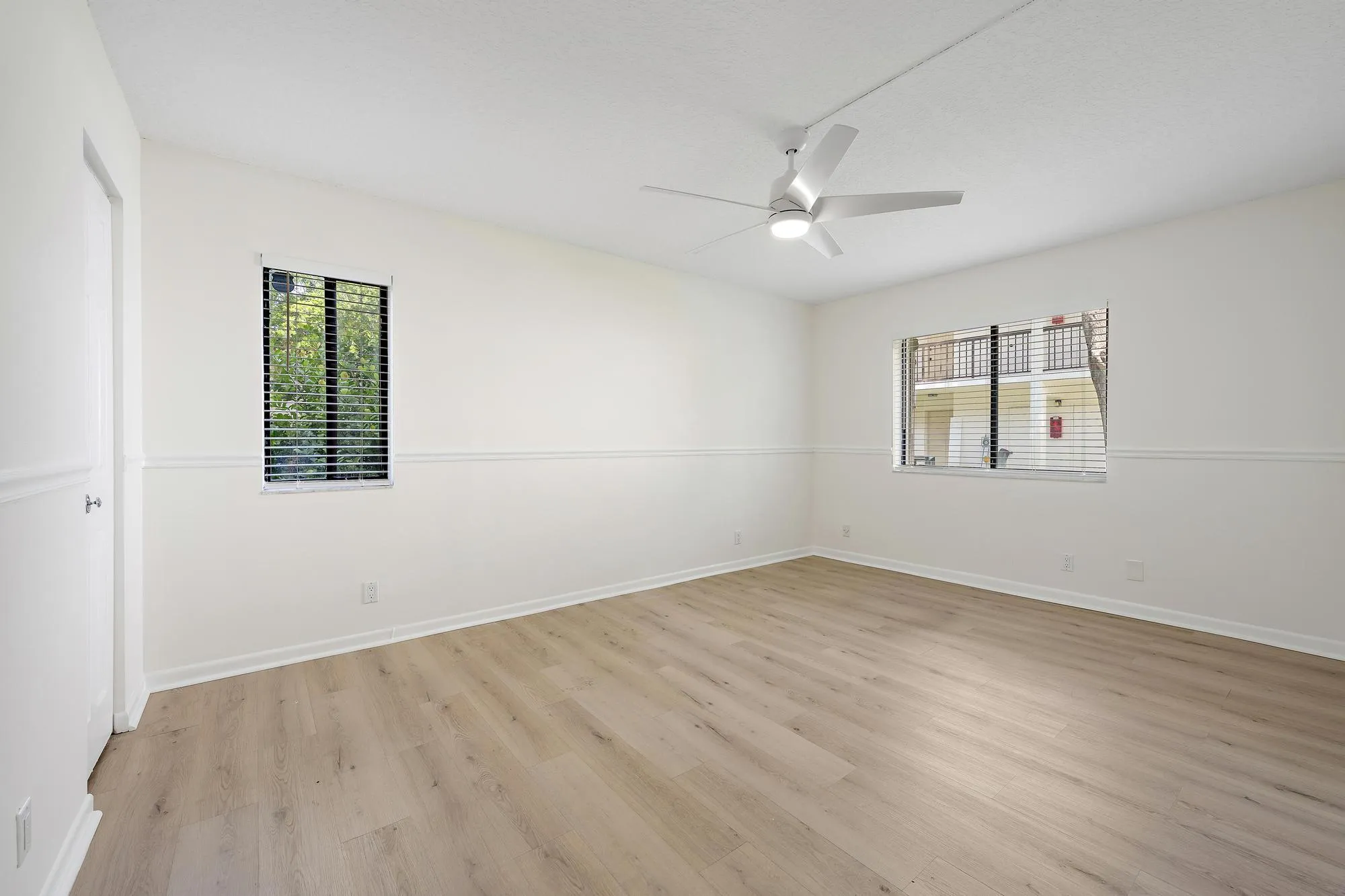 21A PRIMARY BEDROOM