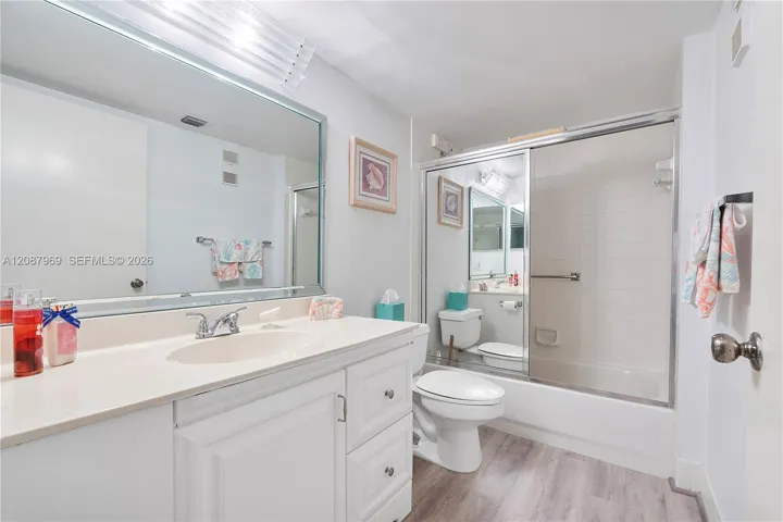 Bathroom #2