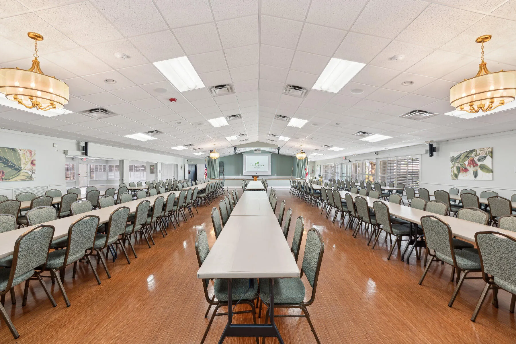 R3 Clubhouse for lots of activities, shows, Parties, Bingo and many other activities