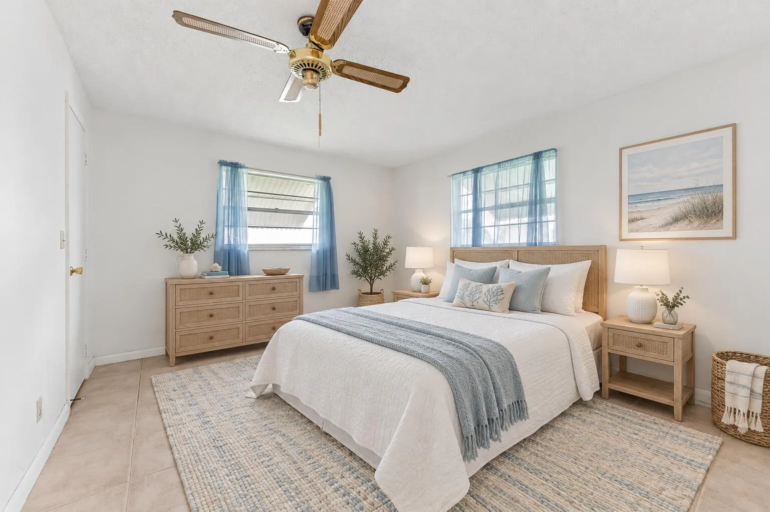 Bright and Air guest bedroom with walk in closet and acsess to guest bathroom. virtually staged.