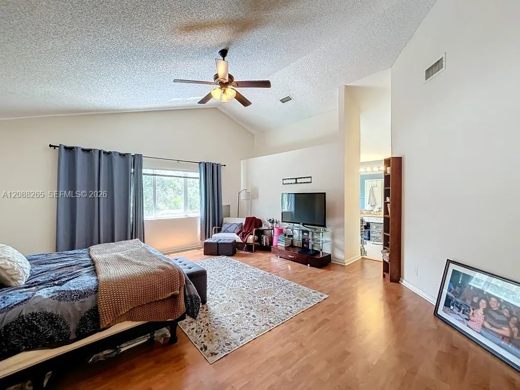 Master suite