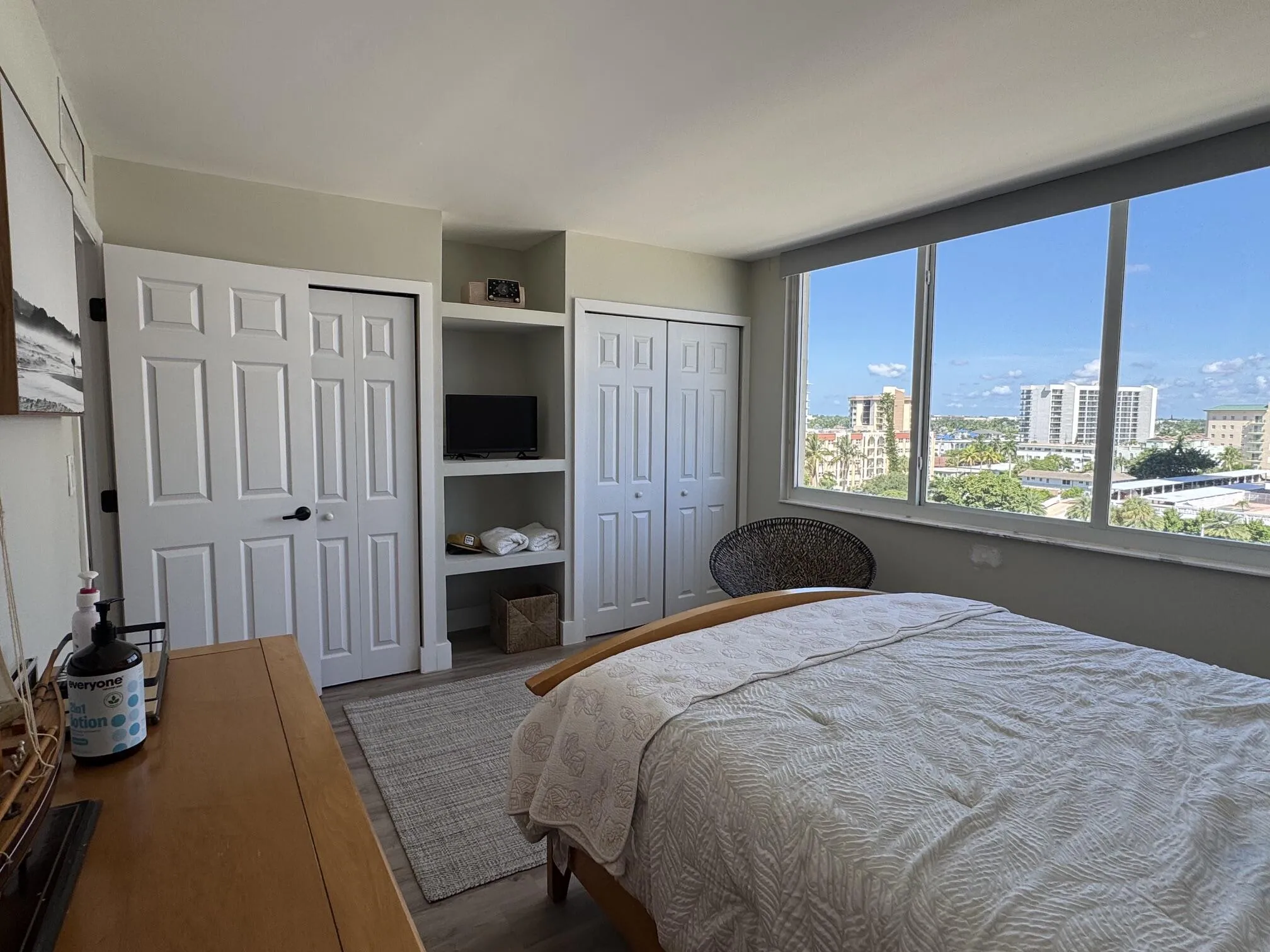 JH 707 bedroom west view