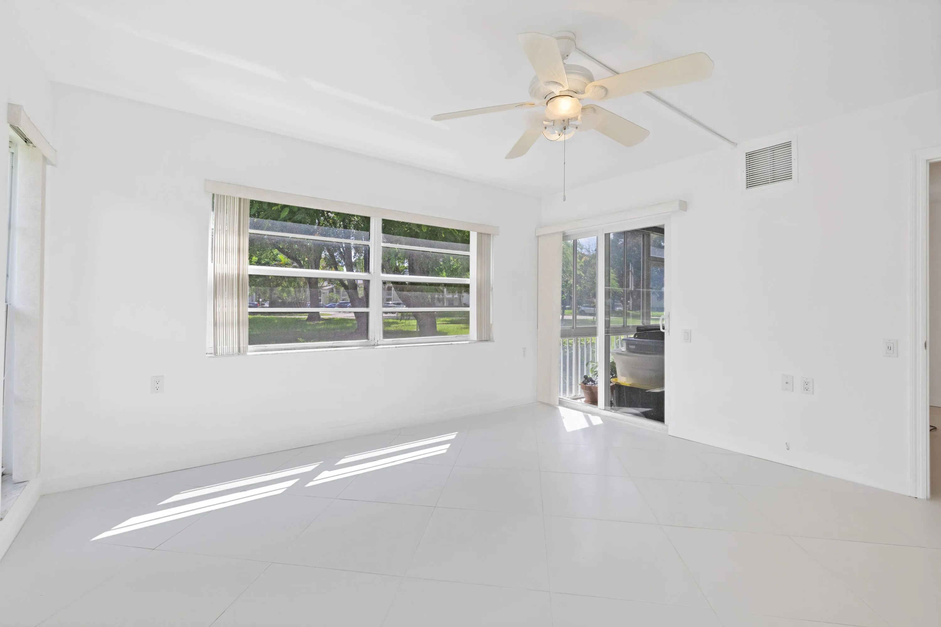 1105 Bahama Bend Apt A1-14