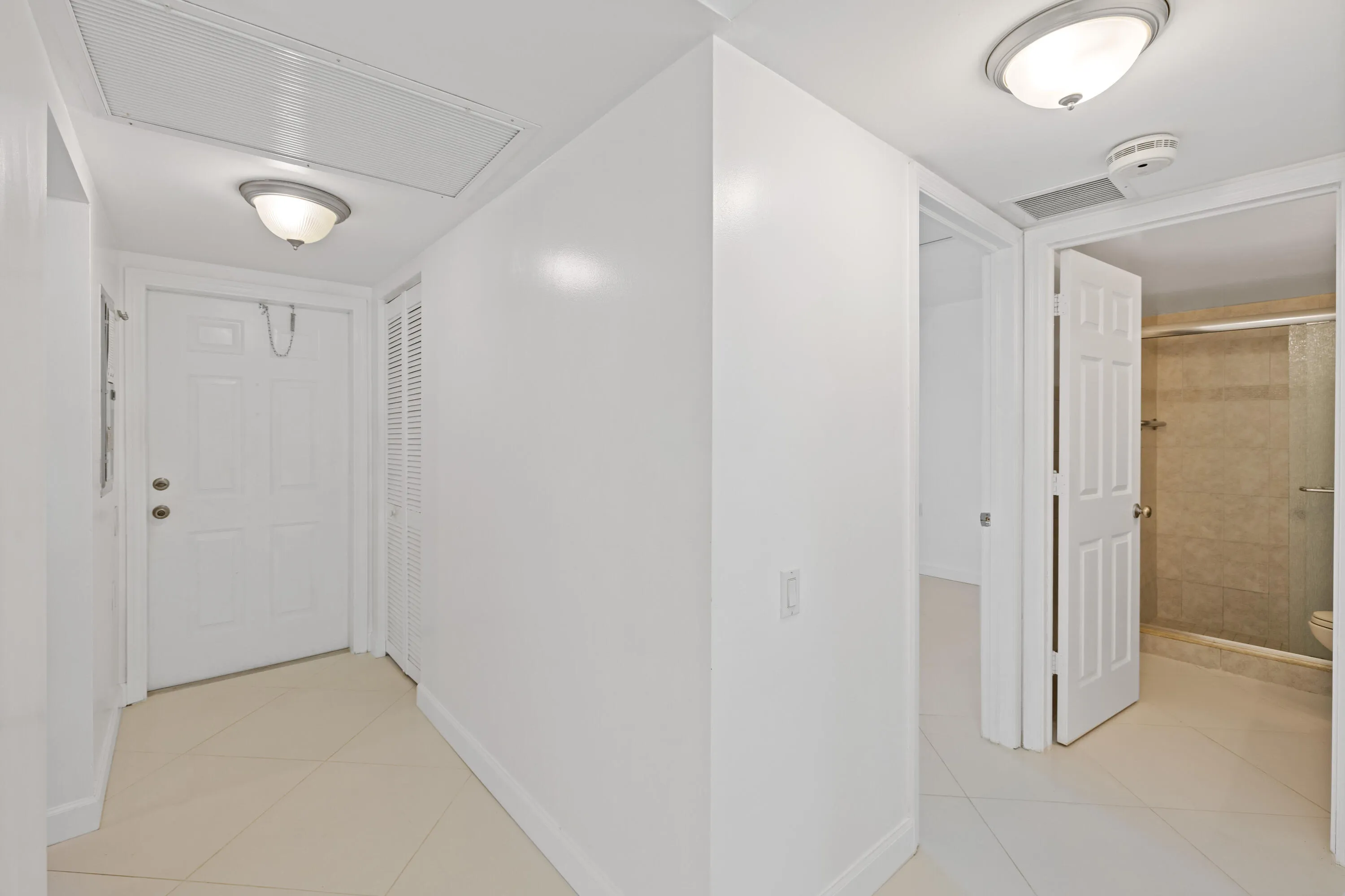 1105 Bahama Bend Apt A1-21
