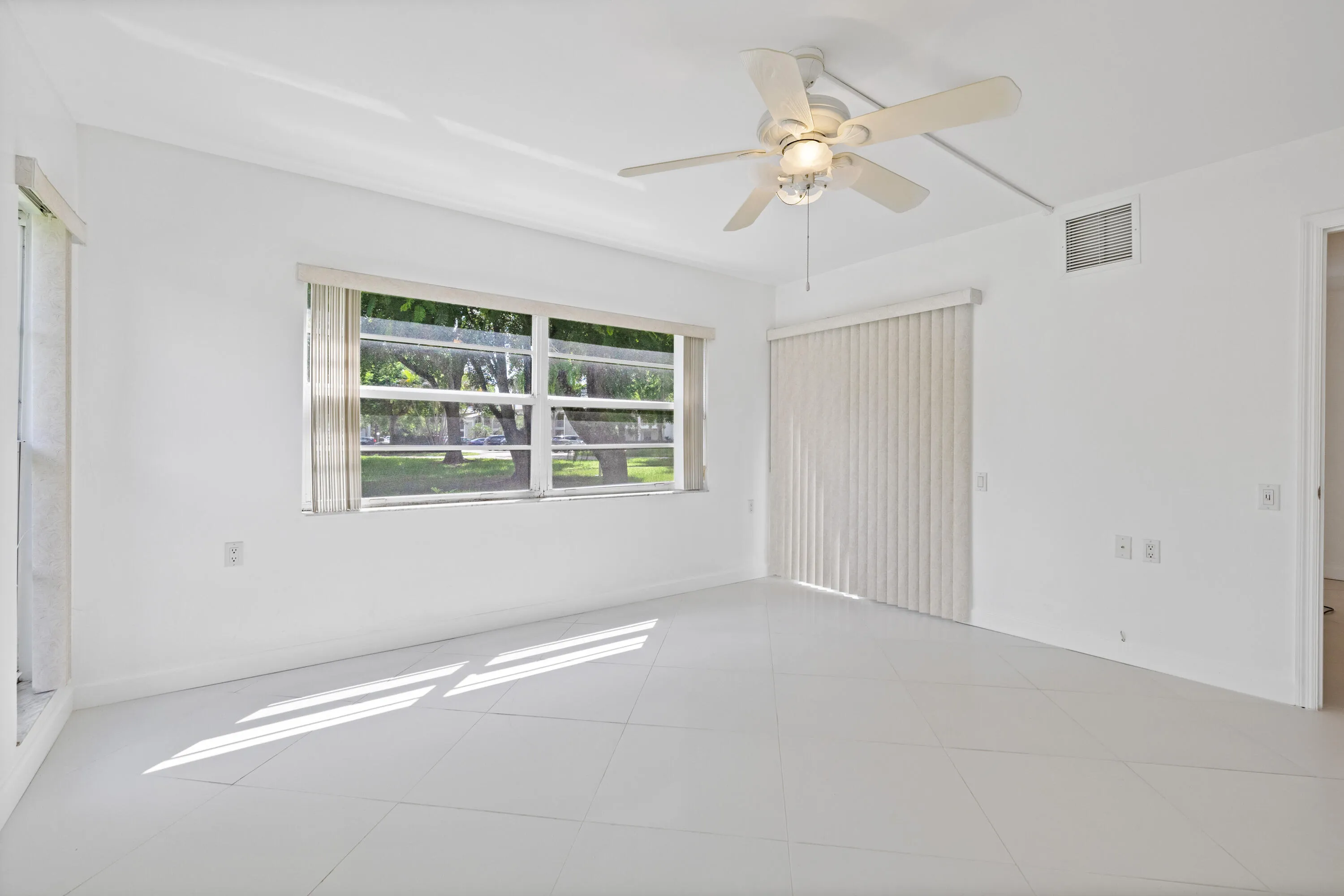 1105 Bahama Bend Apt A1-13
