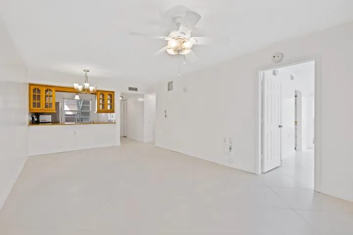 1105 Bahama Bend Apt A1-6