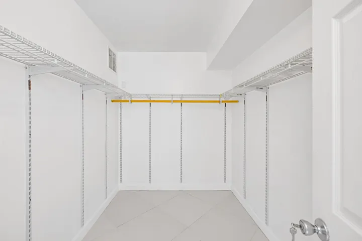 1105 Bahama Bend Apt A1-19