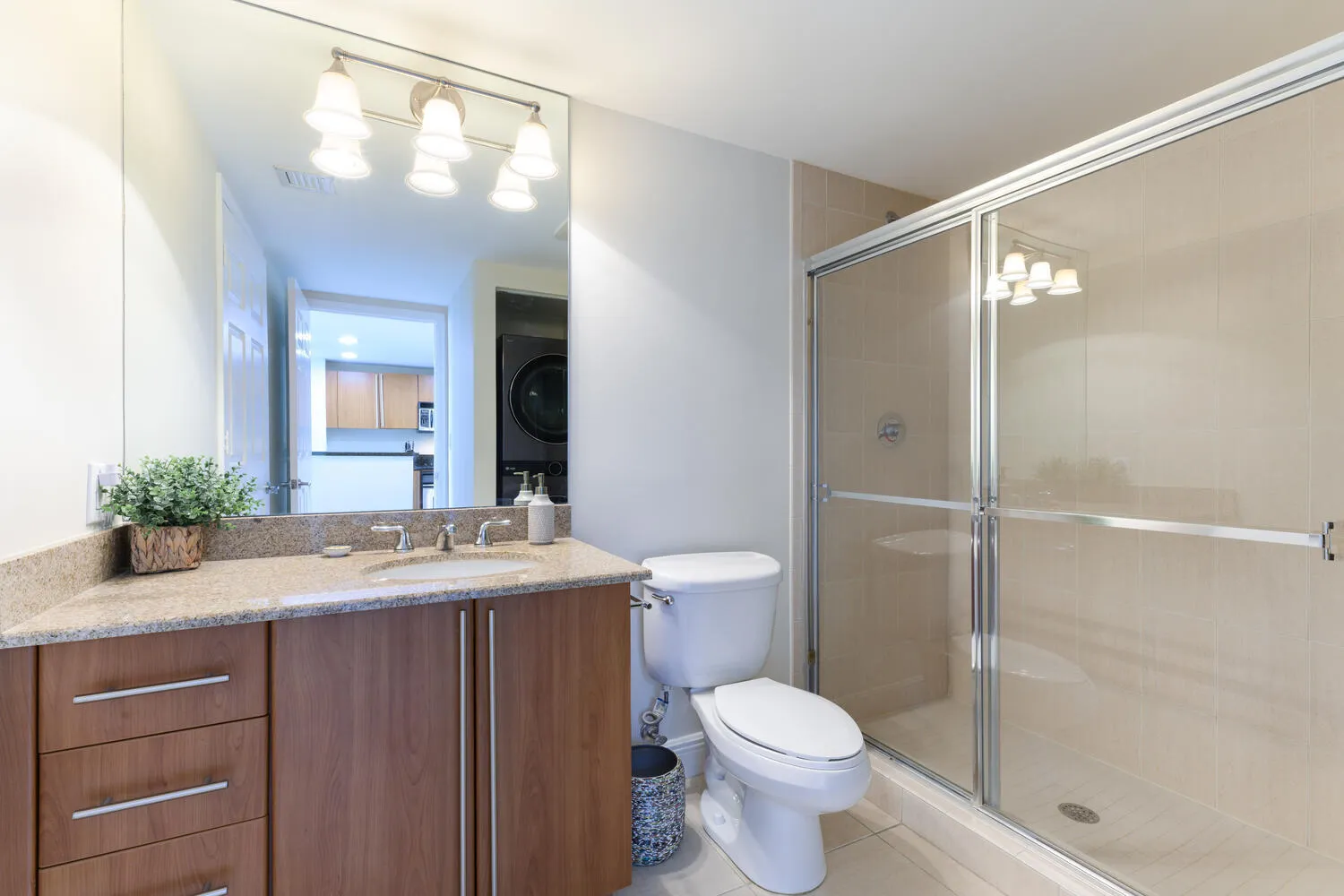 610 Clematis St Apt 406 West-large-019-0