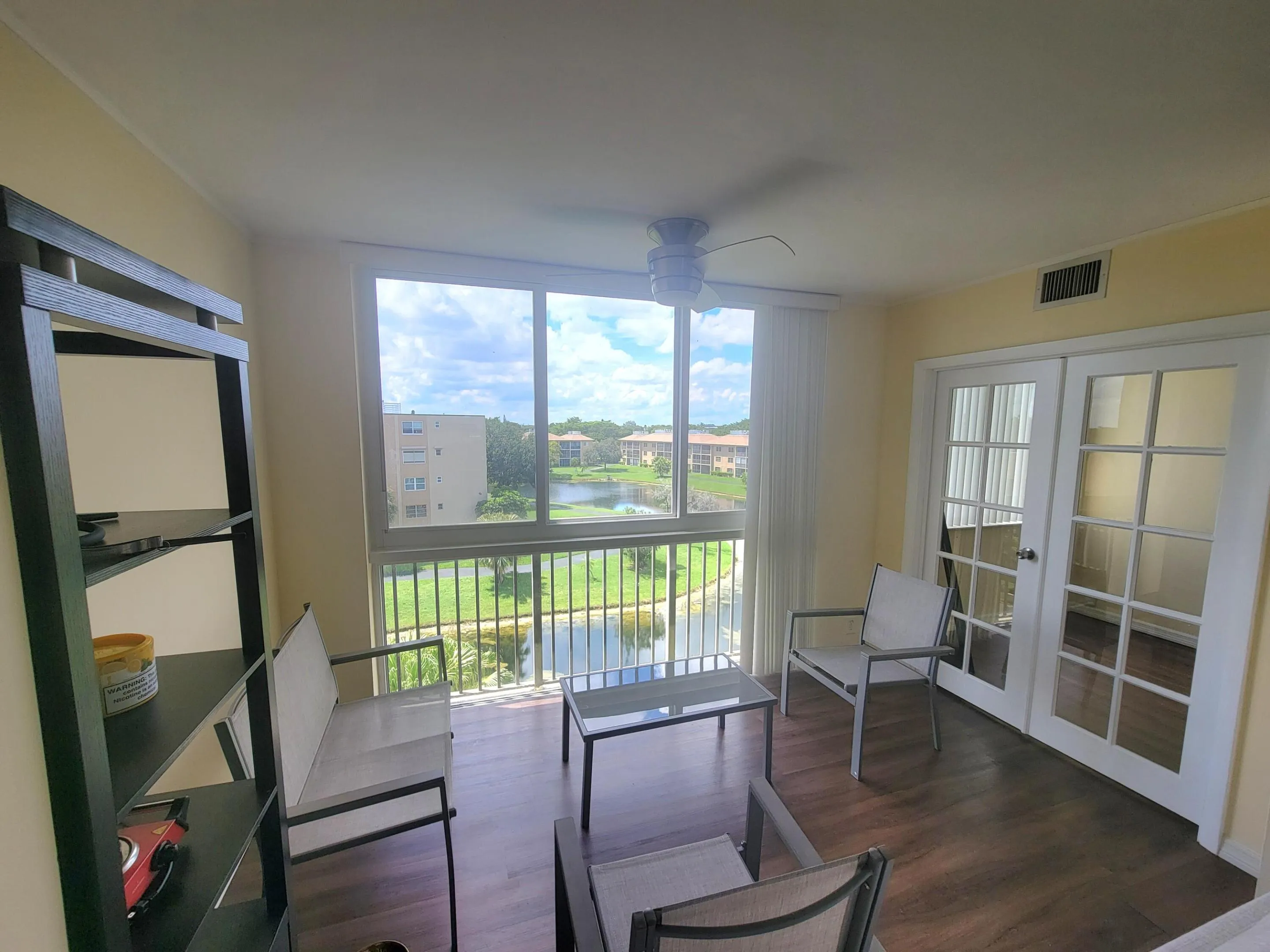 Enclosed balcony