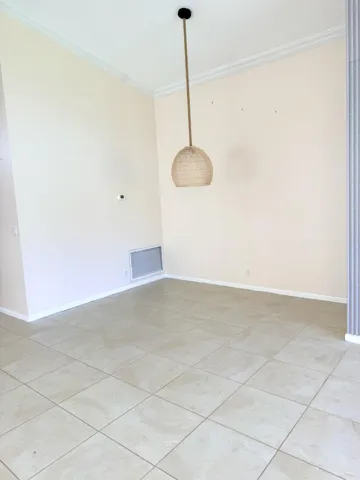 Dining Area 2