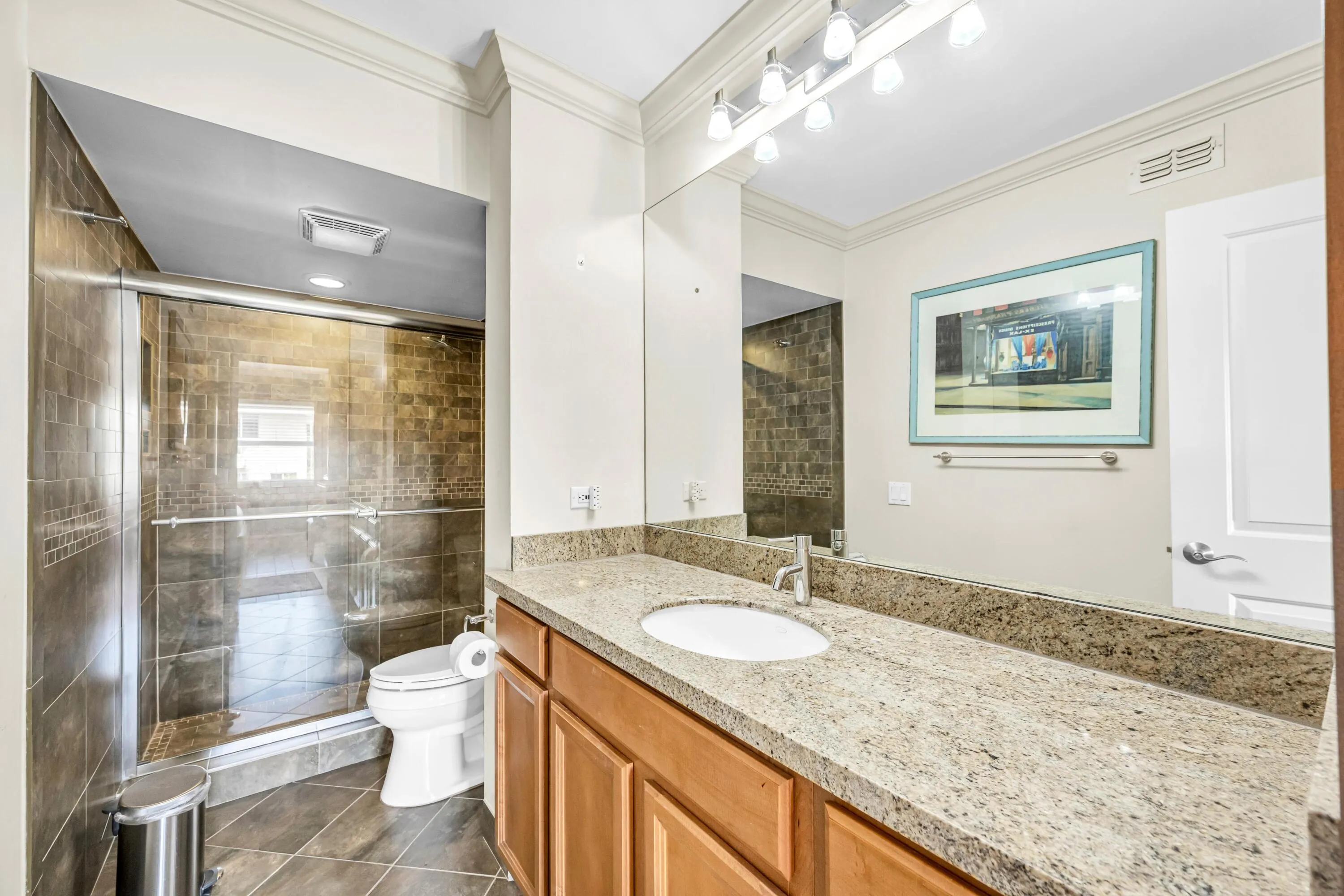 615 NE 12TH ST -18