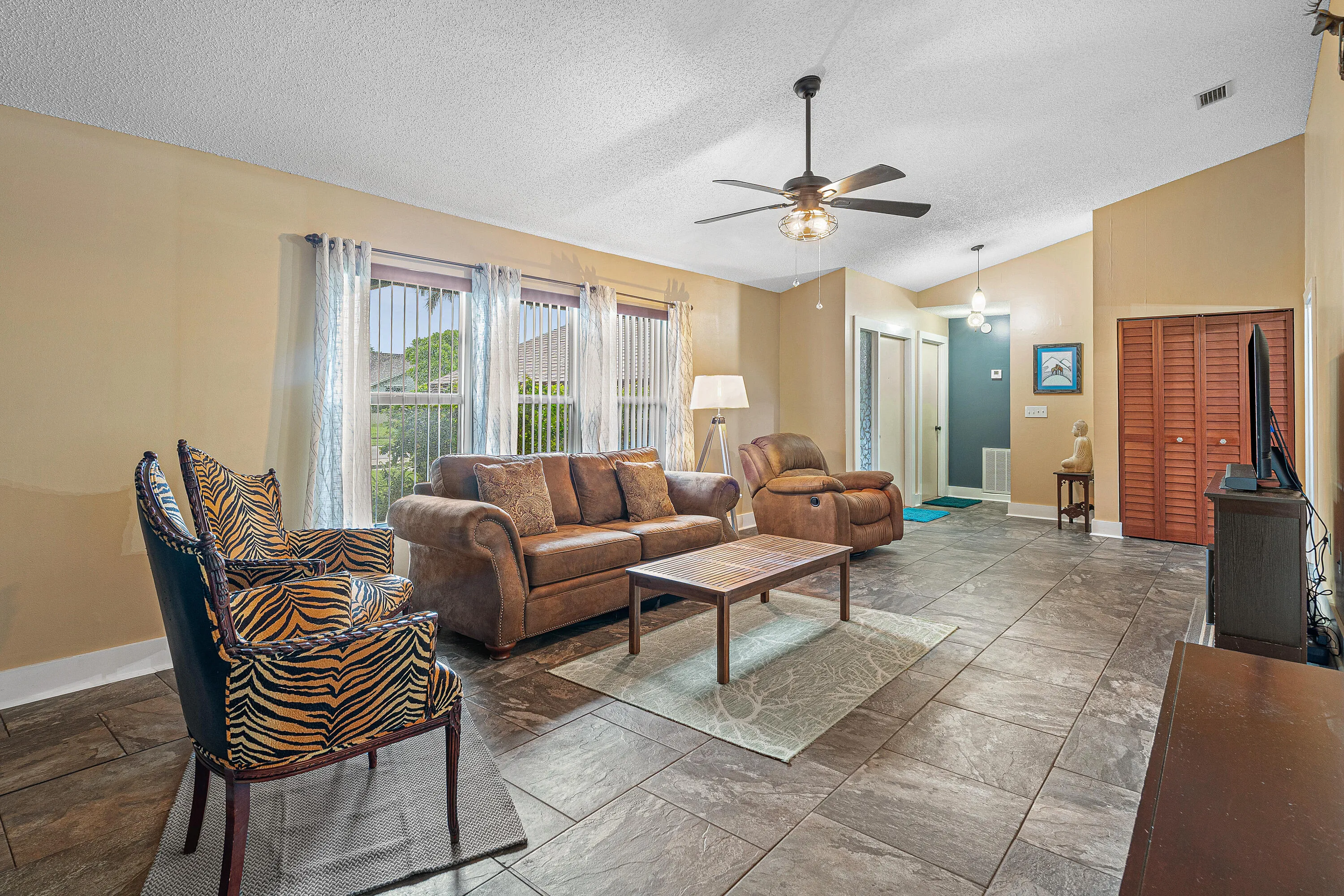 007-5104CandlewoodCourt-LakeWorth-FL-334