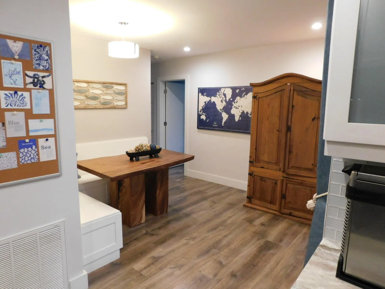Breakfast area