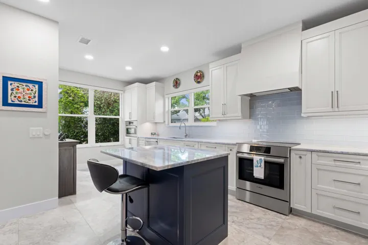 Center Island for 2