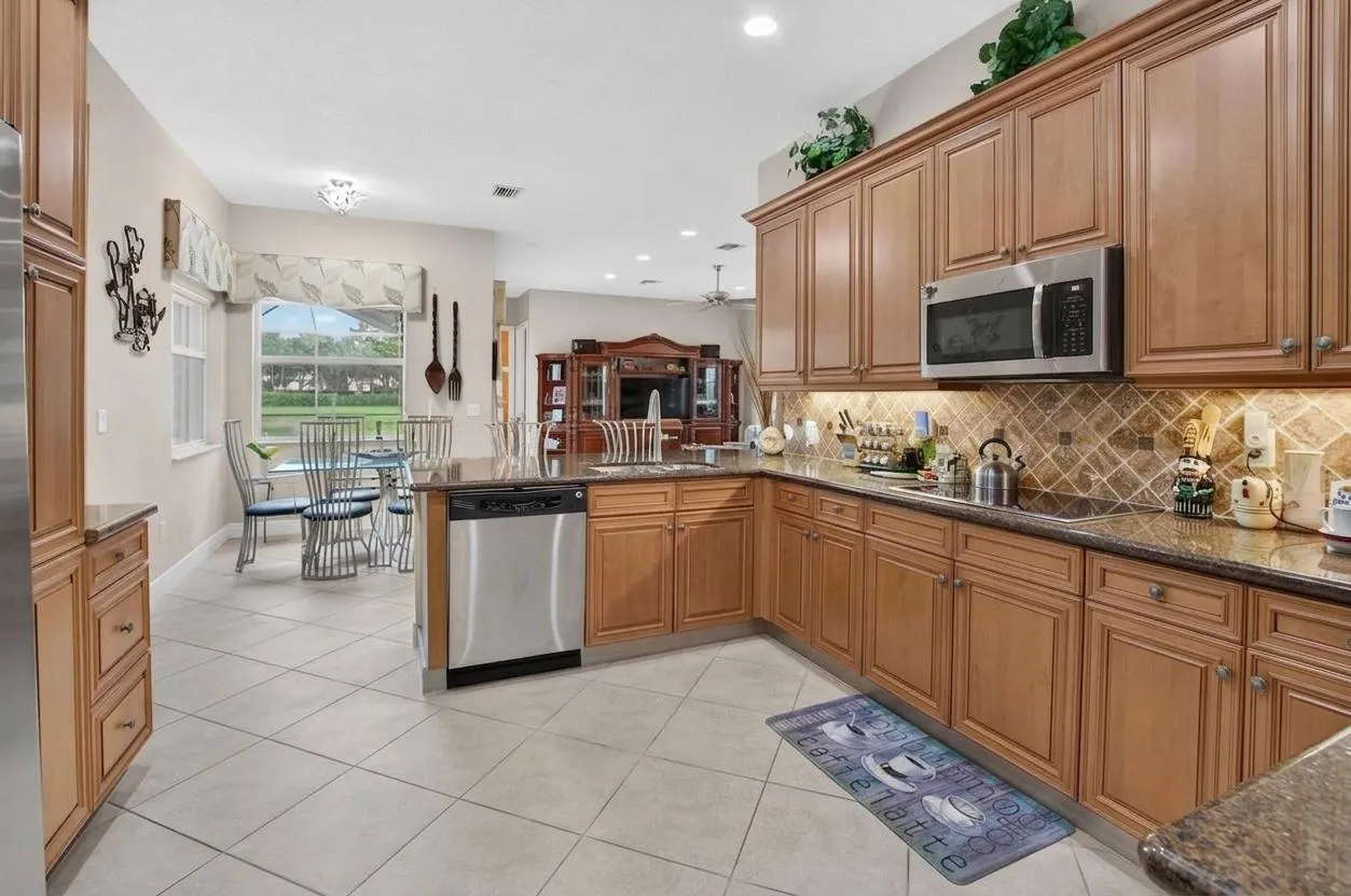 Kitchen 2