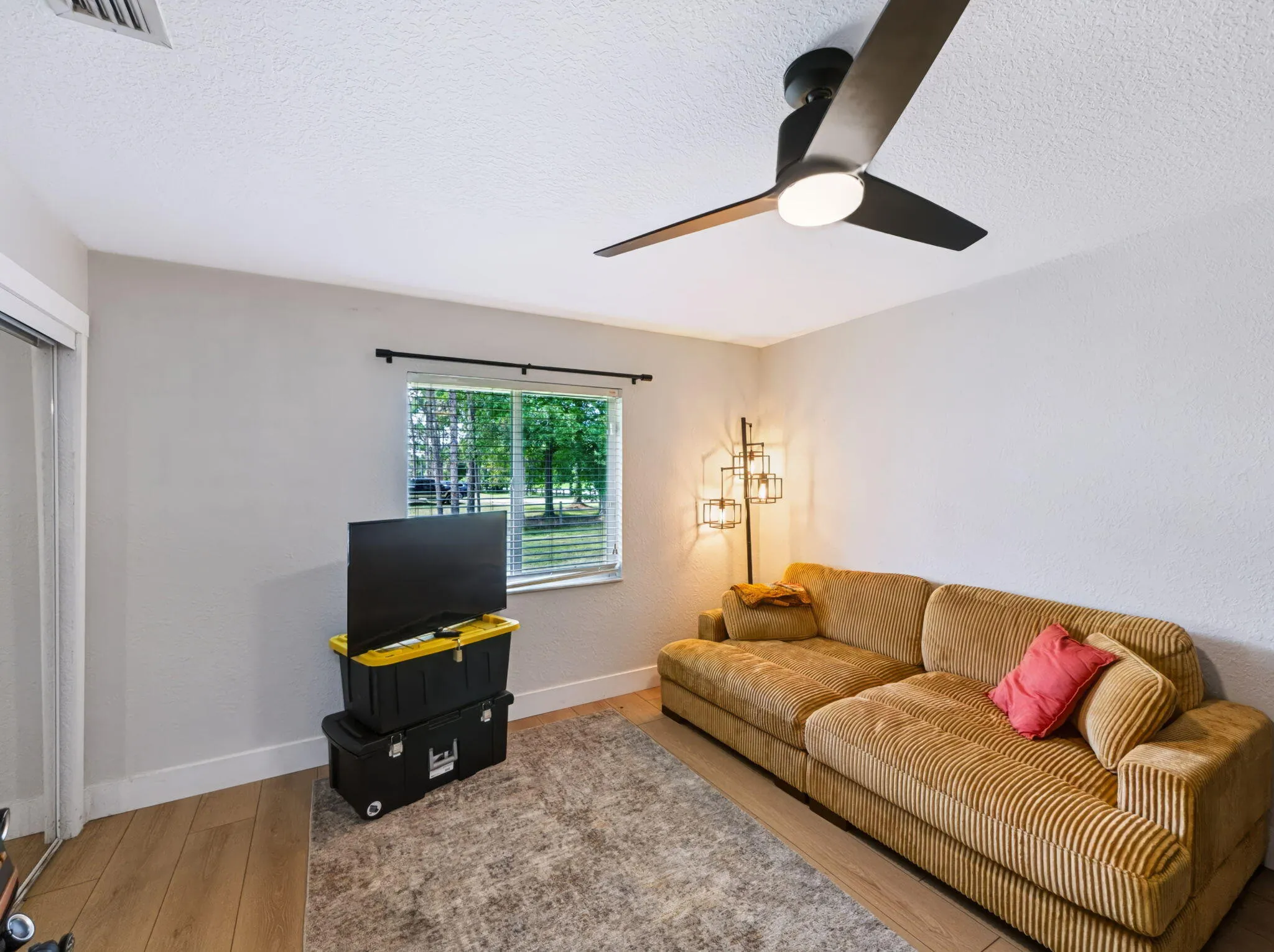 13-web-or-mls-14366-76th-rd-n-the-acreag