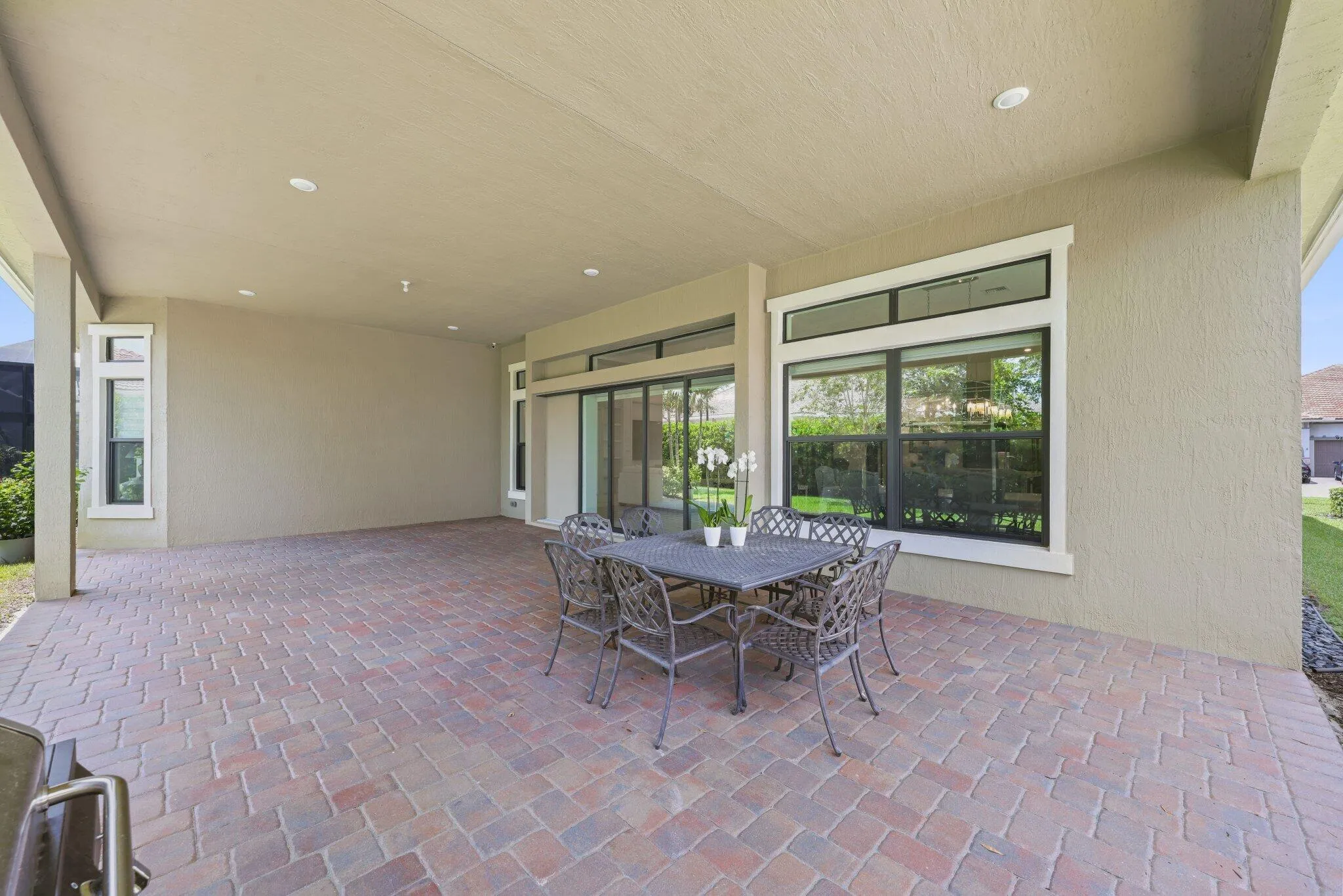 Covered Lanai