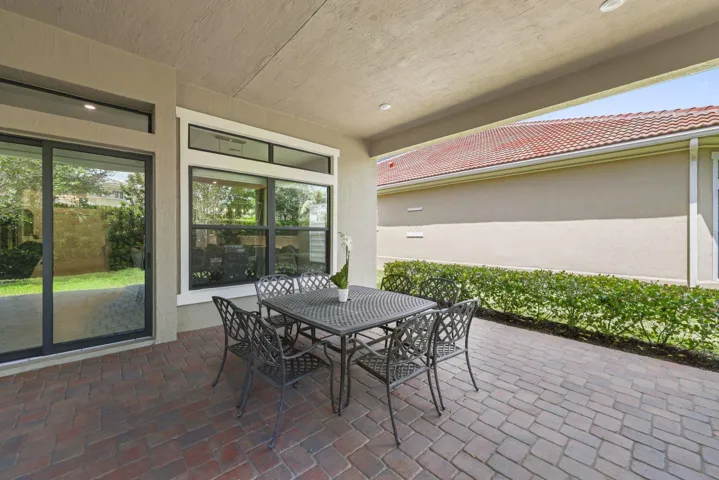 Covered Lanai