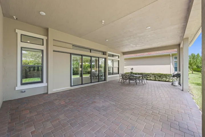 Covered Lanai