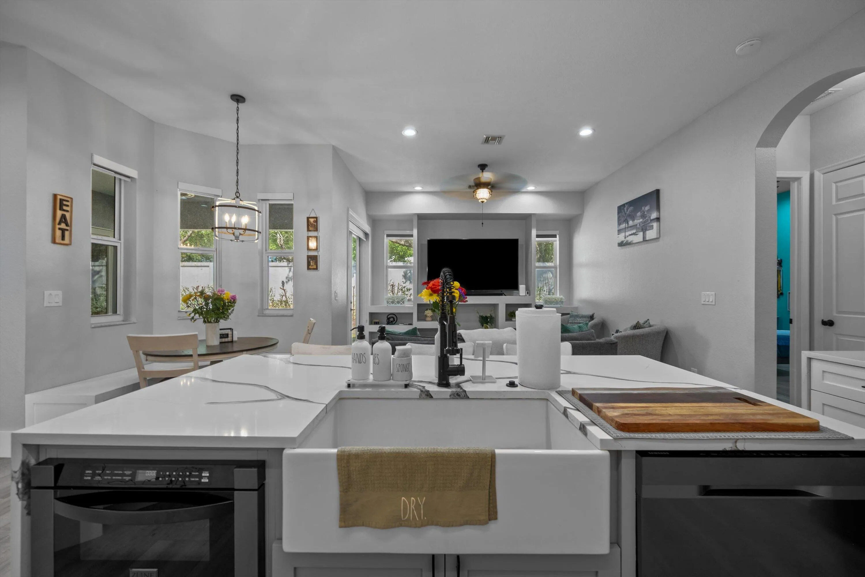 2926 Dovedale Court, Wellington