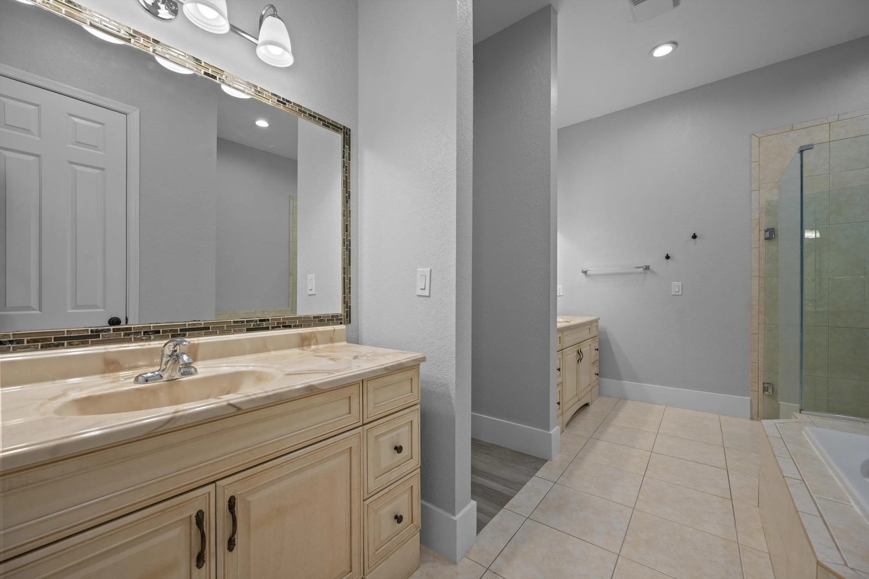 2926 Dovedale Court, Wellington